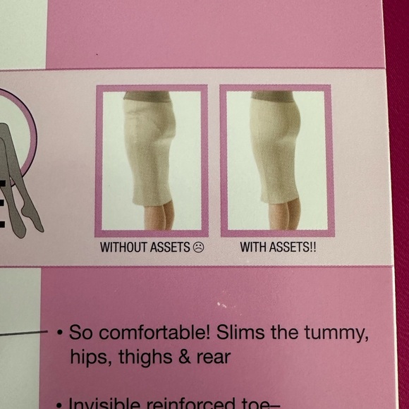 Assets by Sarah Blakely Nude Shaping Pantyhose Supports Tummy Sheer leg  Size 1 - Picture 5 of 5